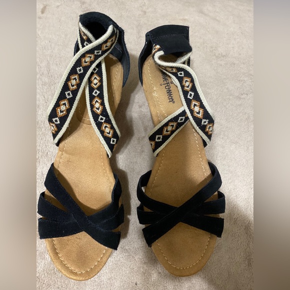 Minnetonka leather cork wedge sandals size 11 - Picture 1 of 5